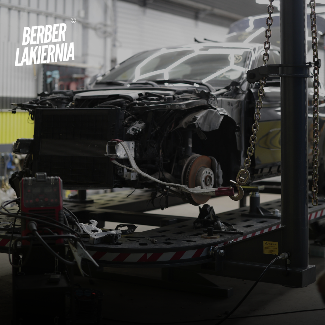 Prace na stanowisku prostowniczym